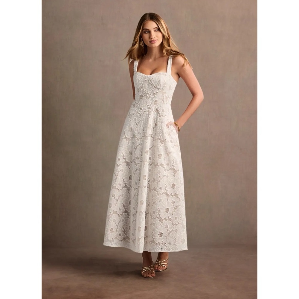 NWT Azazie Atelier Charlotte White Lace Maxi Dress size 18